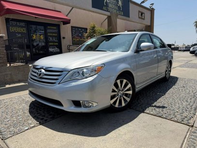 Used 2012 Toyota Avalon Limited