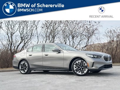 New 2025 BMW 530i xDrive w/ Premium Package