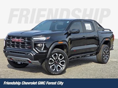 New 2025 GMC Canyon AT4 w/ Nightfall Edition