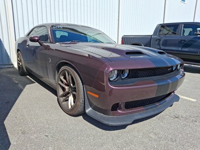 Used 2022 Dodge Challenger SRT Hellcat w/ SRT Black Package