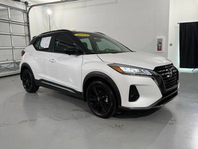 Used 2024 Nissan Kicks SR
