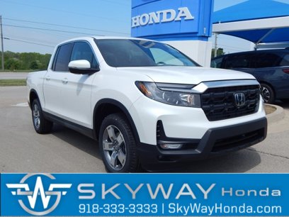 New 2025 Honda Ridgeline RTL