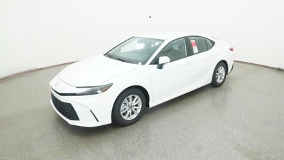 New 2025 Toyota Camry LE