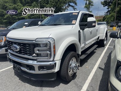 Used 2023 Ford F450 4x4 Crew Cab Super Duty