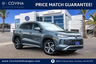 New 2025 Volkswagen Tiguan SE