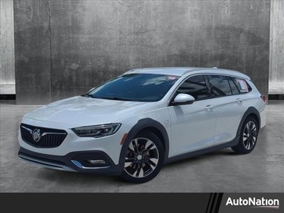 Used 2018 Buick Regal Essence w/ Driver Confidence Package #1