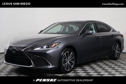 Certified 2025 Lexus ES 300h w/ Premium Package