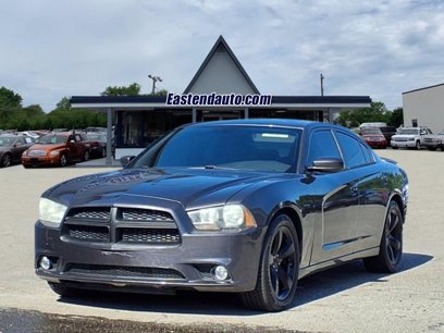Used 2013 Dodge Charger SE w/ Sport Appearance Group