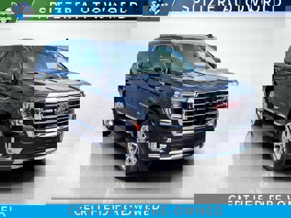 Used 2021 GMC Yukon SLT w/ SLT Luxury Plus Package
