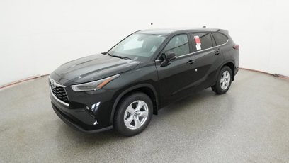 New 2025 Toyota Highlander LE