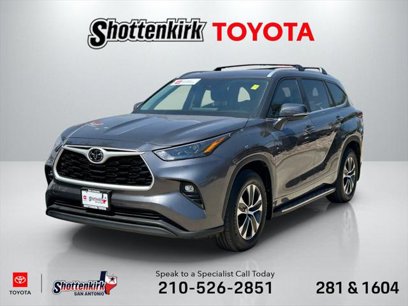 Certified 2024 Toyota Highlander XLE