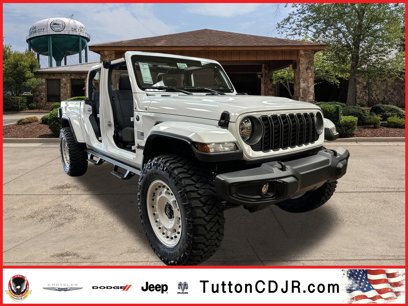 New 2025 Jeep Gladiator Sport