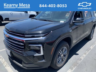Used 2024 Chevrolet Traverse LT