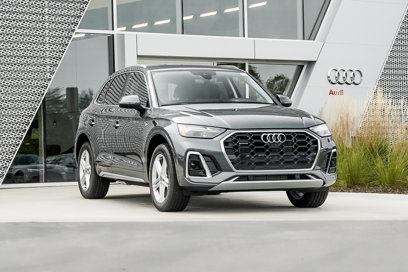 Certified 2024 Audi Q5 e Premium Plus w/ Premium Plus Package