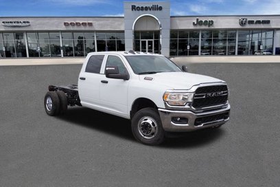 New 2024 RAM 3500 Tradesman w/ Chrome Appearance Group