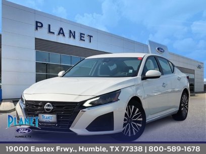 Used 2023 Nissan Altima 2.5 SV