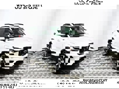 New 2026 Volvo XC40 B5 Plus w/ Protection Package Premier