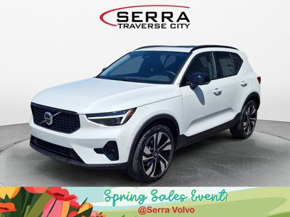 New 2025 Volvo XC40 B5 Ultra w/ Protection Package Premier