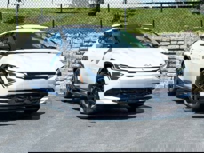 New 2025 Kia EV6 Wind