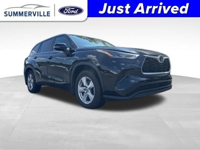 Used 2023 Toyota Highlander L