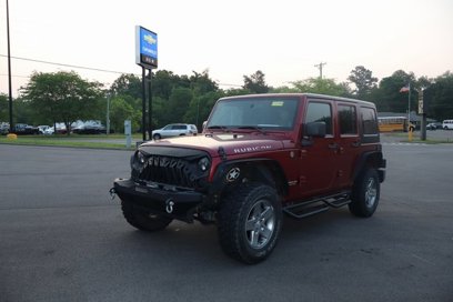 Used 2012 Jeep Wrangler Unlimited Rubicon w/ Connectivity Group