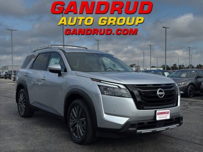 New 2025 Nissan Pathfinder SL