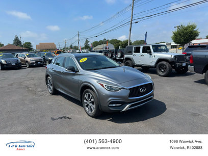 Used 2017 INFINITI QX30 Premium