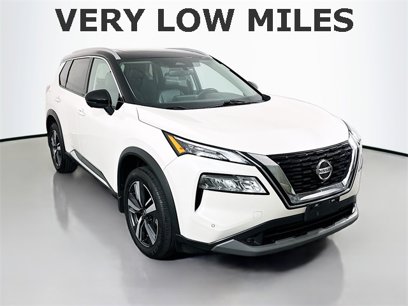 Used 2021 Nissan Rogue SL w/ Premium Package