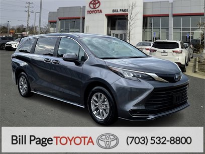 Certified 2025 Toyota Sienna LE