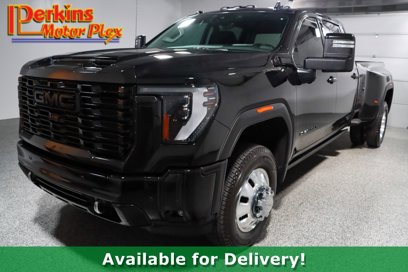 Used 2024 GMC Sierra 3500 Denali w/ Denali Reserve Package