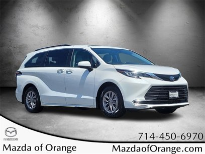 Used 2023 Toyota Sienna XLE