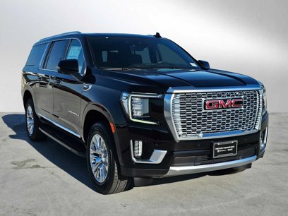New 2024 GMC Yukon XL Denali w/ Advanced Technology Package