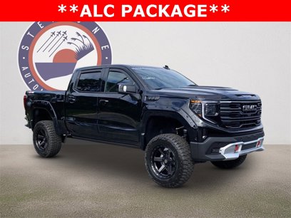 New 2025 GMC Sierra 1500 AT4 w/ Technology Package