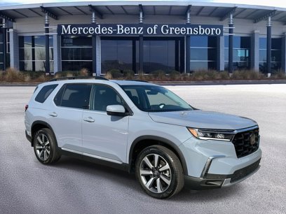 Used 2025 Honda Pilot Touring