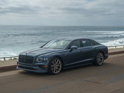 New 2025 Bentley Flying Spur Plug-In Hybrid