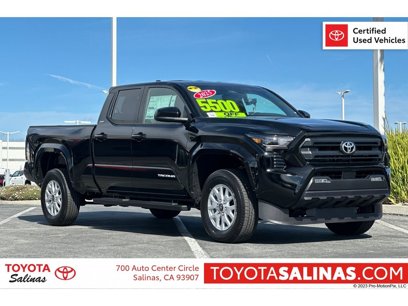 New 2025 Toyota Tacoma SR5