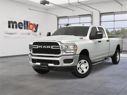 New 2024 RAM 2500 Tradesman w/ Chrome Appearance Group