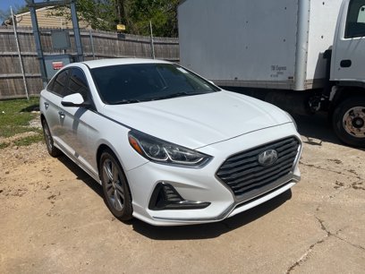 Used 2018 Hyundai Sonata SEL w/ Tech Package 02