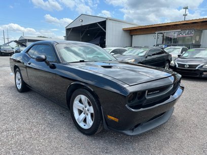 Used 2014 Dodge Challenger SXT