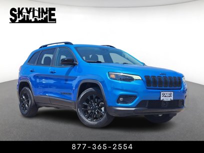 Used 2023 Jeep Cherokee Altitude Lux