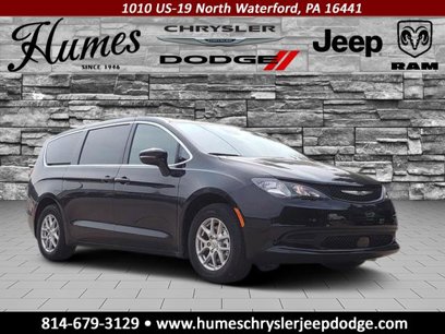 New 2025 Chrysler Voyager LX