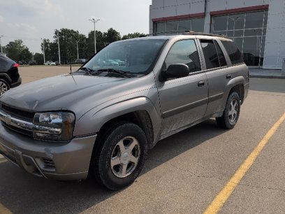 Used 2005 Chevrolet TrailBlazer LS w/ LS Preferred Equipment Group