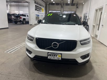 Used 2021 Volvo XC40 T5 R-Design