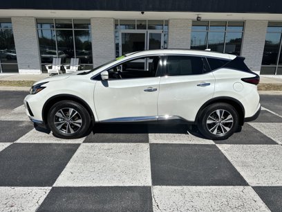 Used 2024 Nissan Murano SV