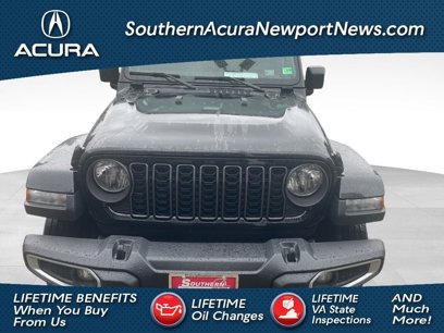 Used 2024 Jeep Gladiator Sport