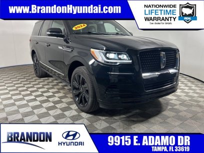 Used 2024 Lincoln Navigator Reserve w/ Monochromatic Package