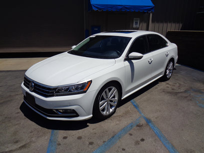 Used 2018 Volkswagen Passat 2.0T SE