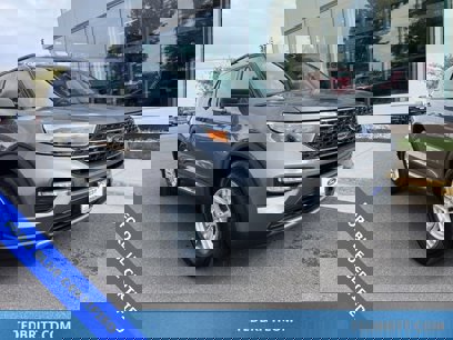 Certified 2023 Ford Explorer XLT w/ Equipment Group 202A