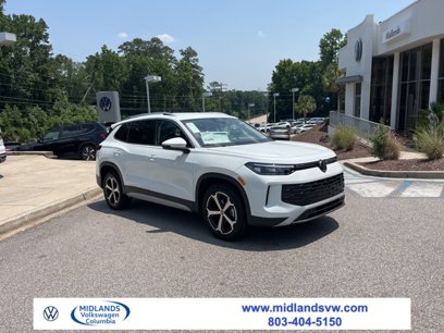 New 2025 Volkswagen Tiguan SE