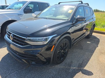 Used 2022 Volkswagen Tiguan SE R-Line